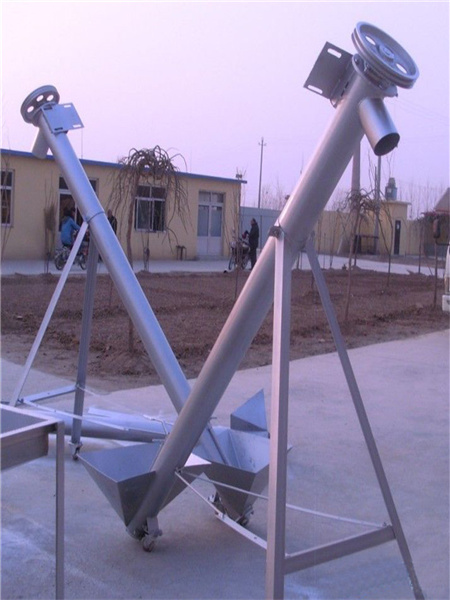 時產(chǎn)20噸的水稻吸糧機，蛟龍輸送機生產(chǎn)廠家