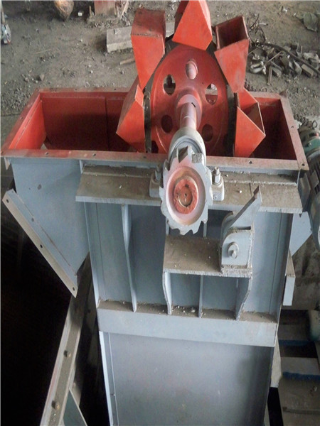 提升機(jī)內(nèi)部