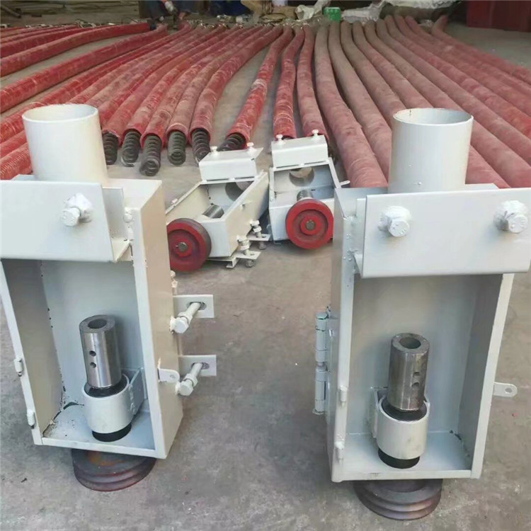 糧場(chǎng)倒倉(cāng)用的軟管吸糧機(jī)廠家